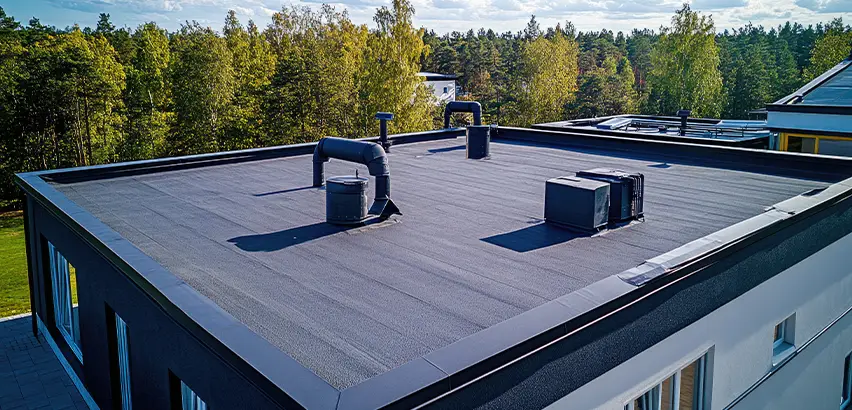 Professional Flat Roof Replacement Services in New Lenox, IL