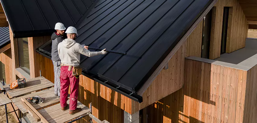 Metal Roof Maintenance in New Lenox