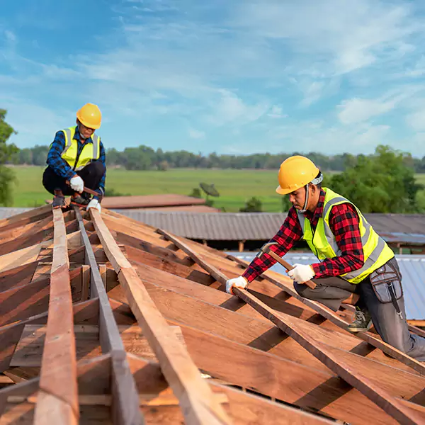 Why New Lenox, IL Property Owners Trust New Lenox Roofing Pro for Garage Roof Replacement?